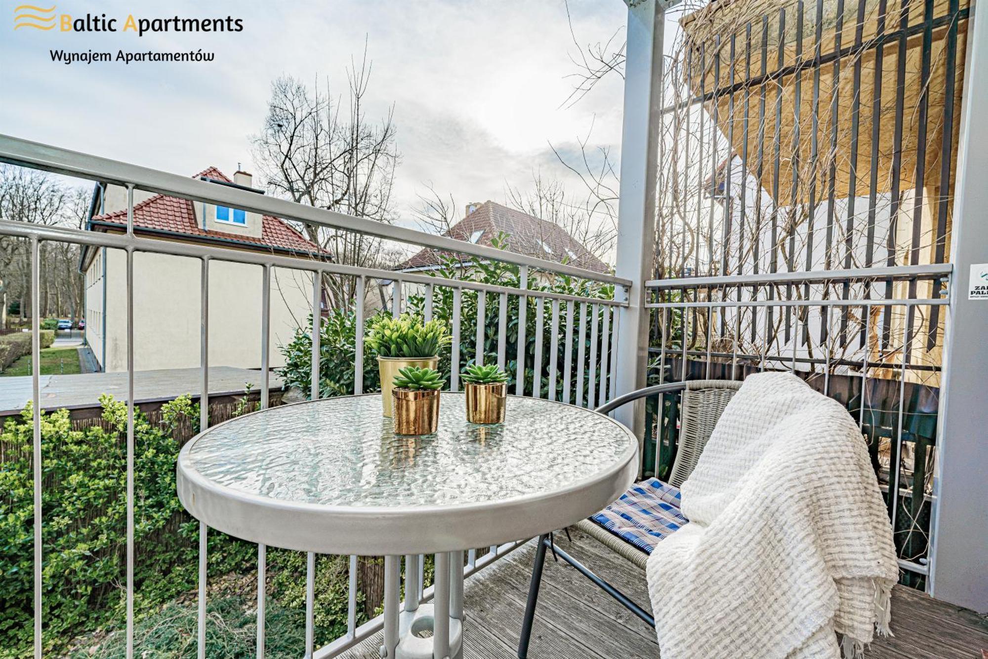 Baltic Apartments - Hotelik Przy Promenadzie Свиноуйсьце Экстерьер фото