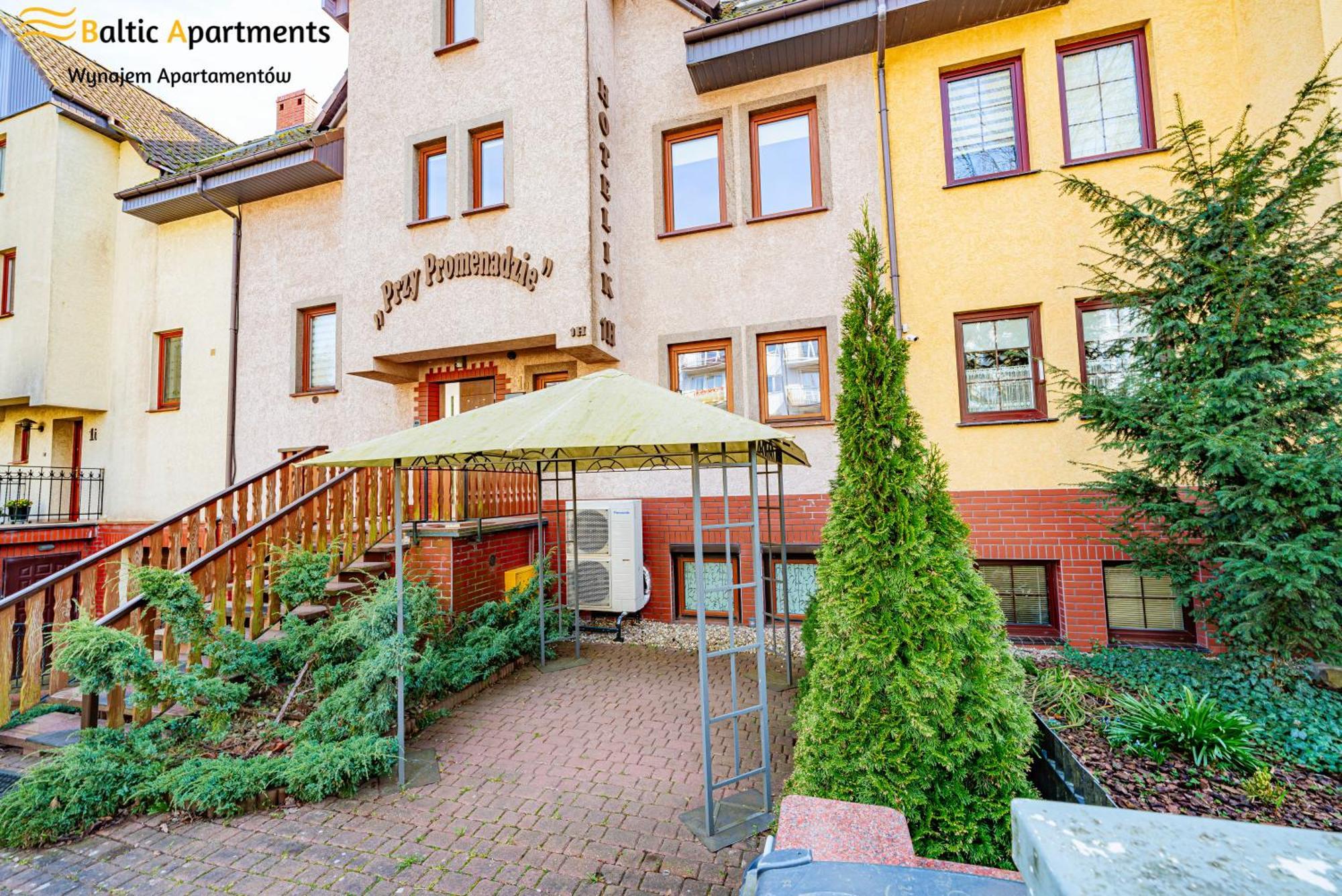 Baltic Apartments - Hotelik Przy Promenadzie Свиноуйсьце Экстерьер фото